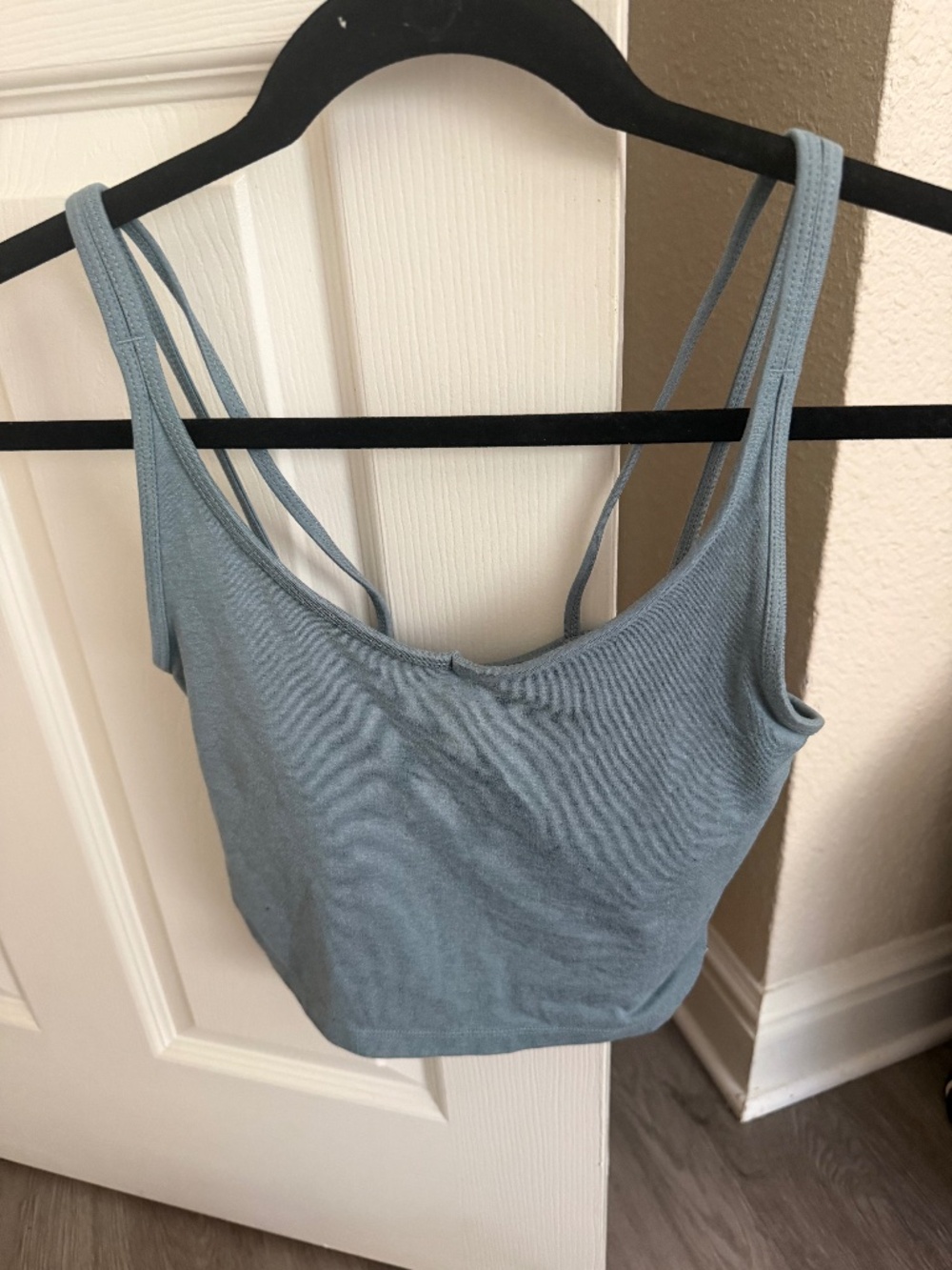 Vuori Performance Tank Cropped
